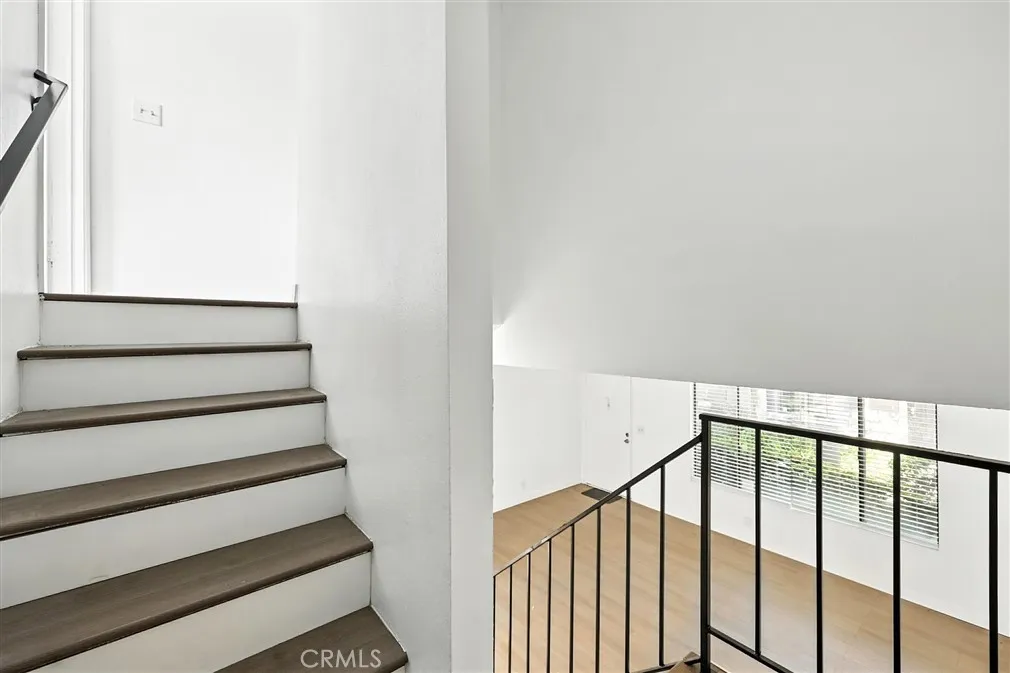 979 Willow Avenue, La Puente, California 91746 home-pic-17